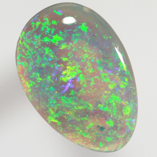 SOLID CRYSTAL OPAL Bright sparkling green always, bright 3D colourplay